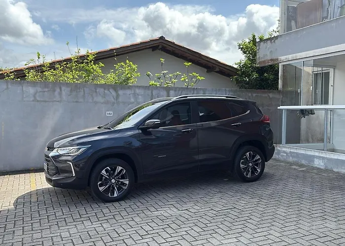 Apto ideal entre Aeroporto, a Praia e o Beto Carrero